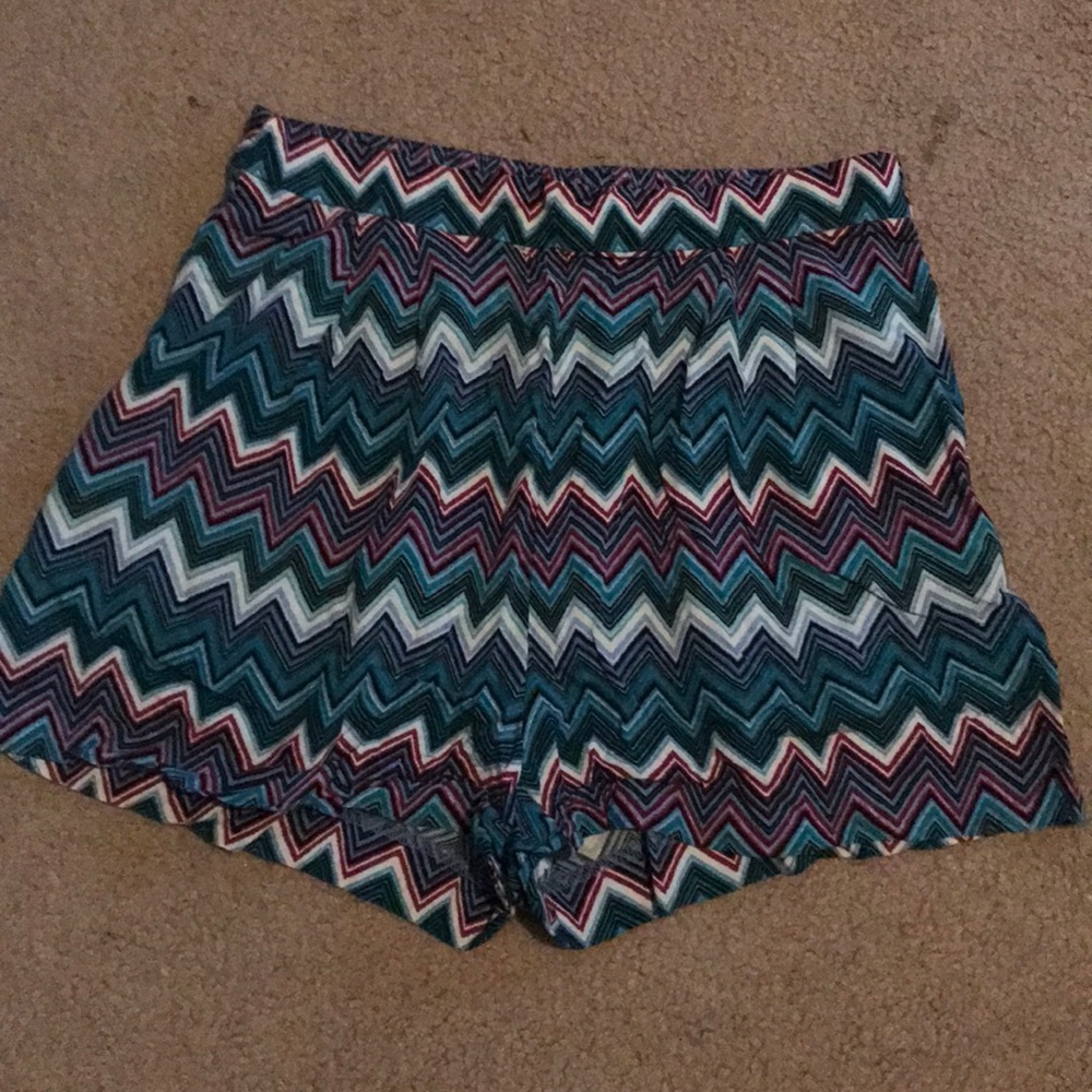 Flowy shorts